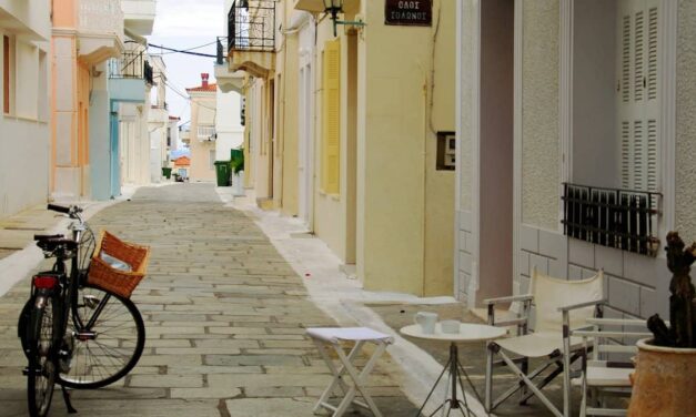 Οι Γερμανοί εκθειάζουν τον ποδηλατικό τουρισμό στην Άνδρο