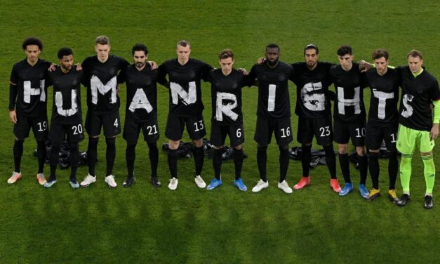 H εθνική Δανίας πάει Κατάρ με… μηνύματα κατά της εκμετάλλευσης