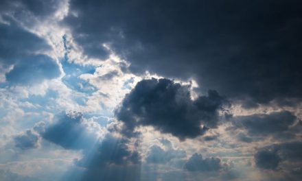 Καιρός: Πτώση της θερμοκρασίας και ισχυροί άνεμοι