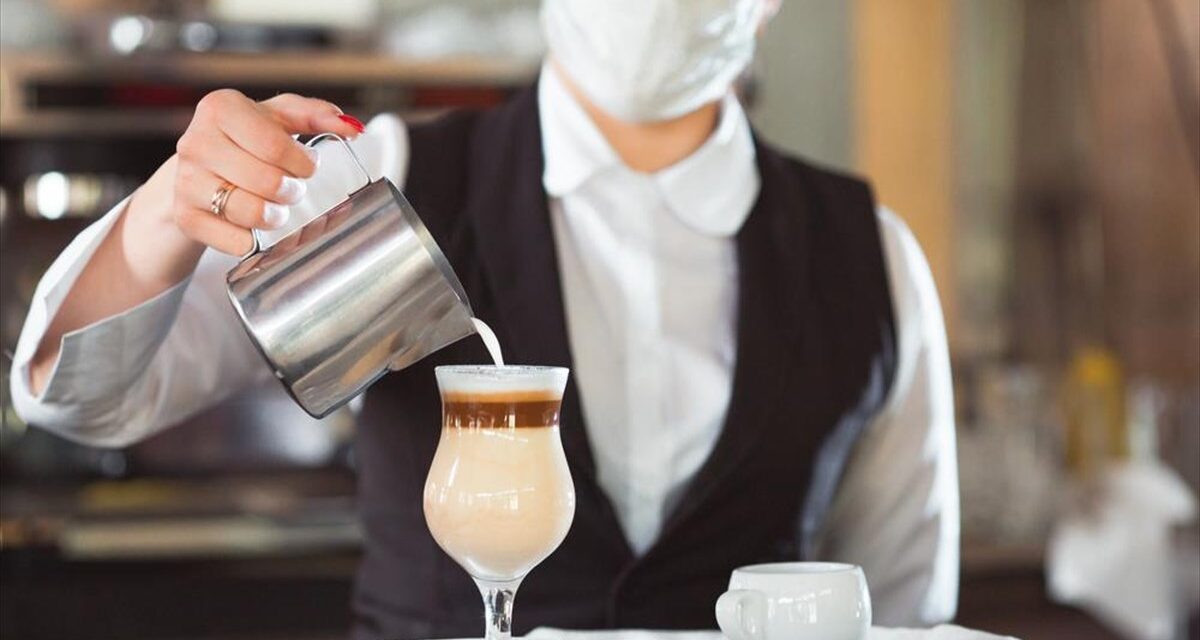 Κικίλιας:  Θα δεχθούμε ομογενείς και Ουκρανούς πρόσφυγες – 50.000 πλεονάζουσες θέσεις στον ελληνικό τουρισμό