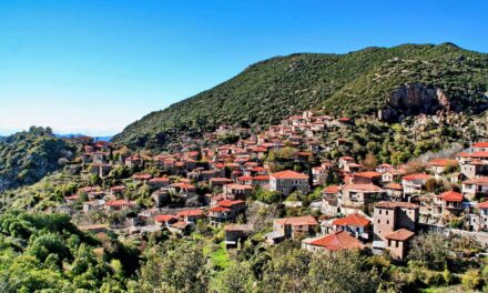 Το ιστορικό χωριό που αποτέλεσε την πρώτη άτυπη πρωτεύουσα της επαναστατημένης Ελλάδας (video)