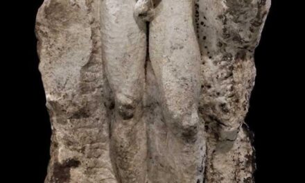 Άγαλμα των αυτοκρατορικών χρόνων αποκαλύφθηκε στο κέντρο της Βέροιας