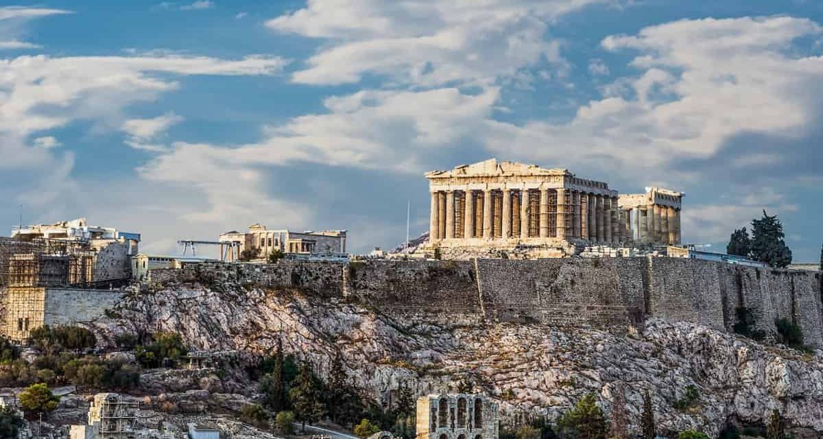 Telegraph: Οι 20 ταξιδιωτικές εμπειρίες ζωής στην Ελλάδα που όλοι πρέπει να αποκτήσουν