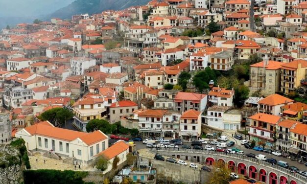 Χαμηλά οι πληρότητες στα ξενοδοχεία για την περίοδο των Χριστουγέννων – Τι αναφέρει ο Πρόεδρος των ξενοδόχων