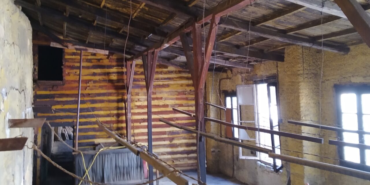 Η Βιοτεχνία Ελληνικών Μαντηλιών στο Μεταξουργείο “παίρνει” ξανά ζωή