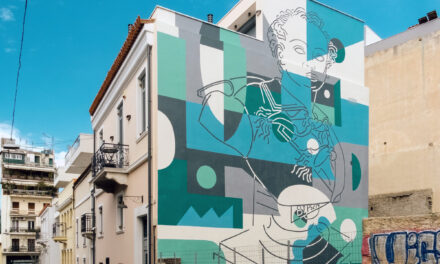 Η εντυπωσιακή τοιχογραφία του Λόρδου Βύρωνα από τον Cacao Rocks στη γειτονιά του Ψυρρή