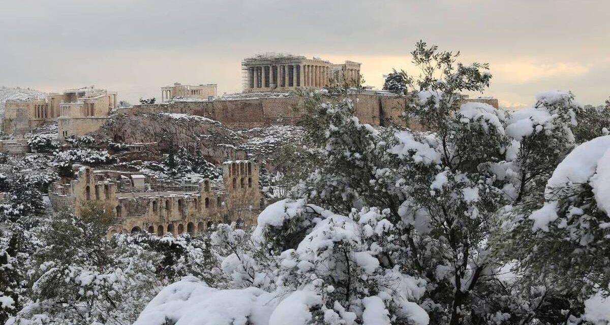 Καιρός: Συνεχίζονται οι χιονοπτώσεις – Χαμηλές θερμοκρασίες και σήμερα