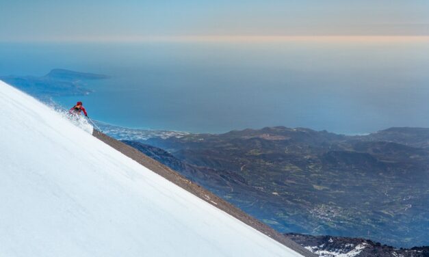 Οι New York Times αποθεώνουν την Κρήτη: “Το καλύτερο σκι την άνοιξη”