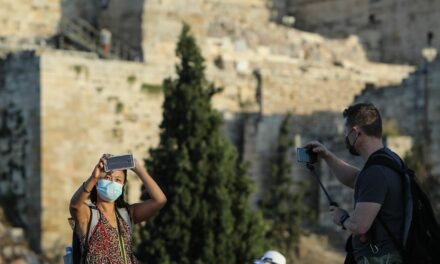 Γρηγόρης Τάσιος για τουρισμό: Η εικόνα σε σχέση με το 2021 είναι πολύ καλύτερη