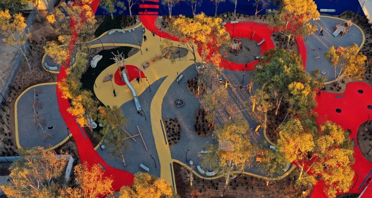 Eλληνικό: Σε πλήρη λειτουργία η παιδική χαρά των 5.700 τμ στο Experience Park – Με 35 ξύλινα παιχνίδια