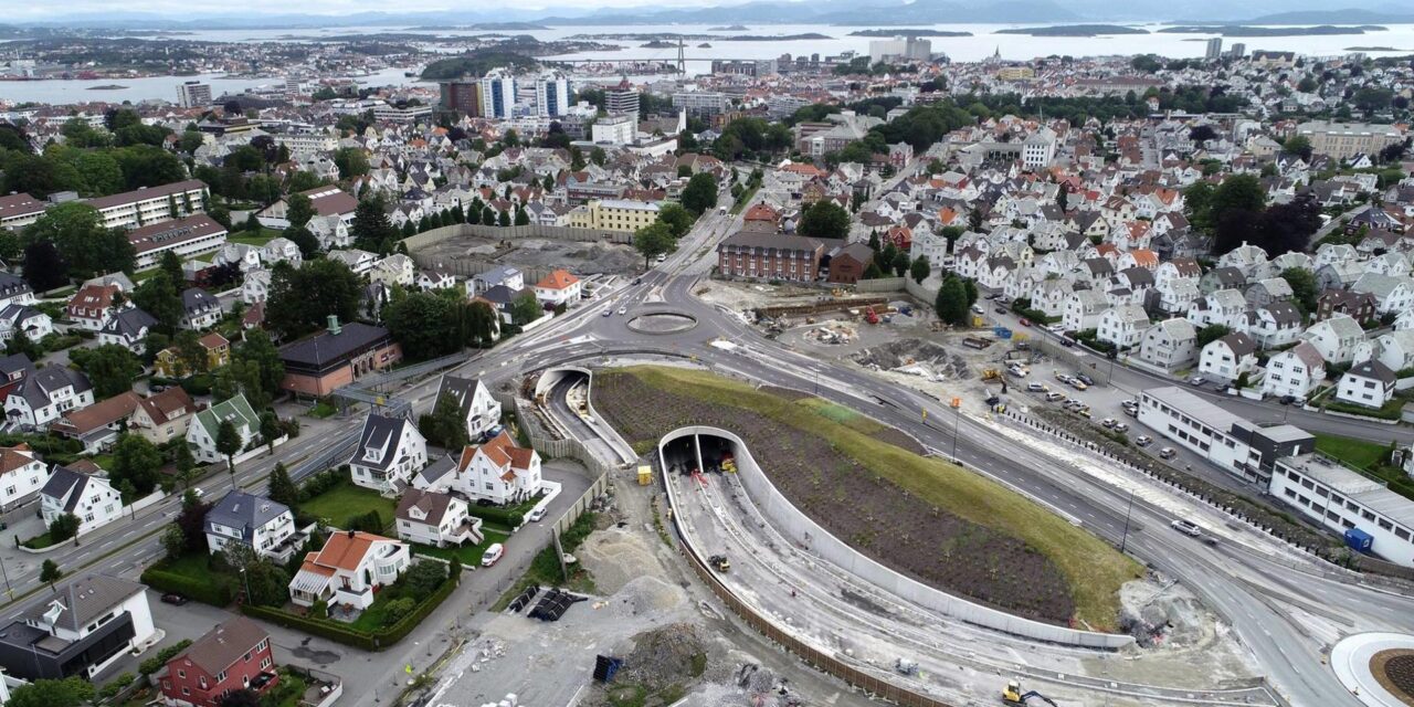 Εσείς γνωρίζετε που βρίσκεται η μακρύτερη και βαθύτερη υποθαλάσσια σήραγγα στον κόσμο; (vid