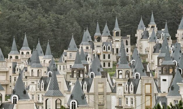 Burj Al Babas: Αυτή η εγκαταλελειμμένη τούρκικη πόλη κόβει την ανάσα (vid)