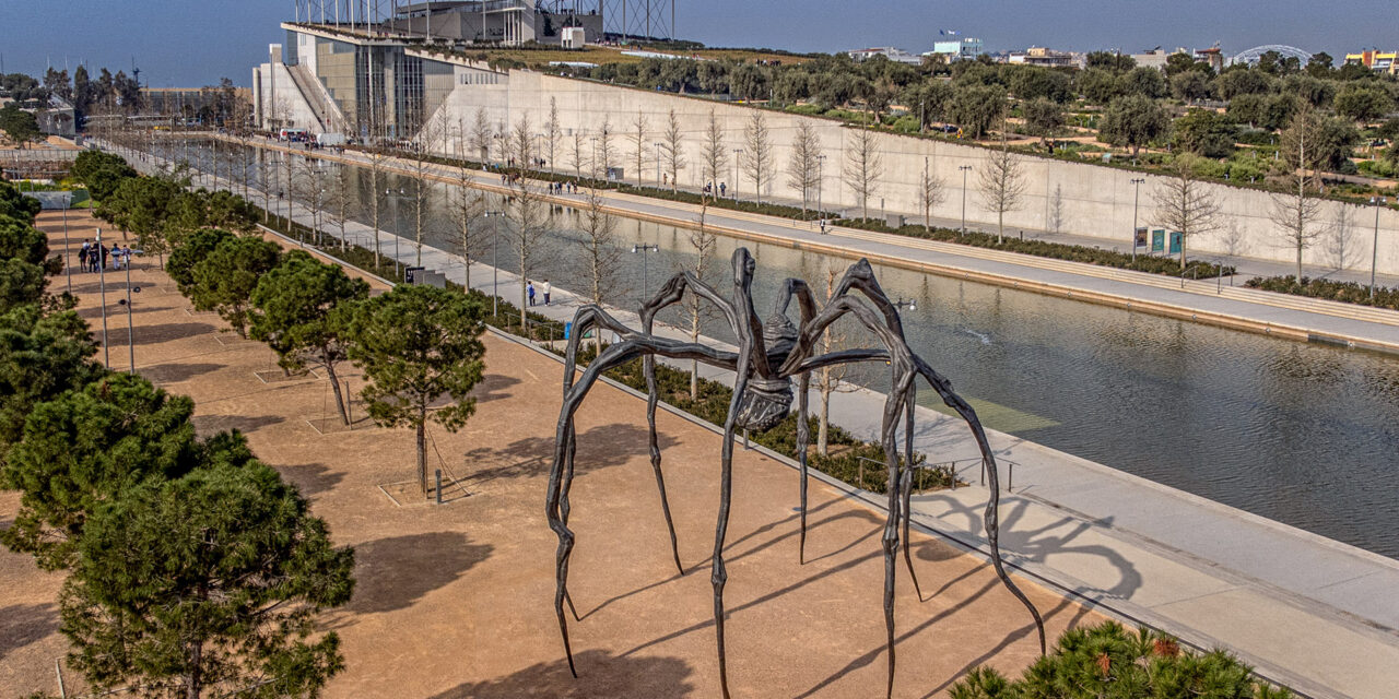 Maman: Μία γιγάντια αράχνη ταξίδεψε μέχρι το Σταύρος Νιάρχος