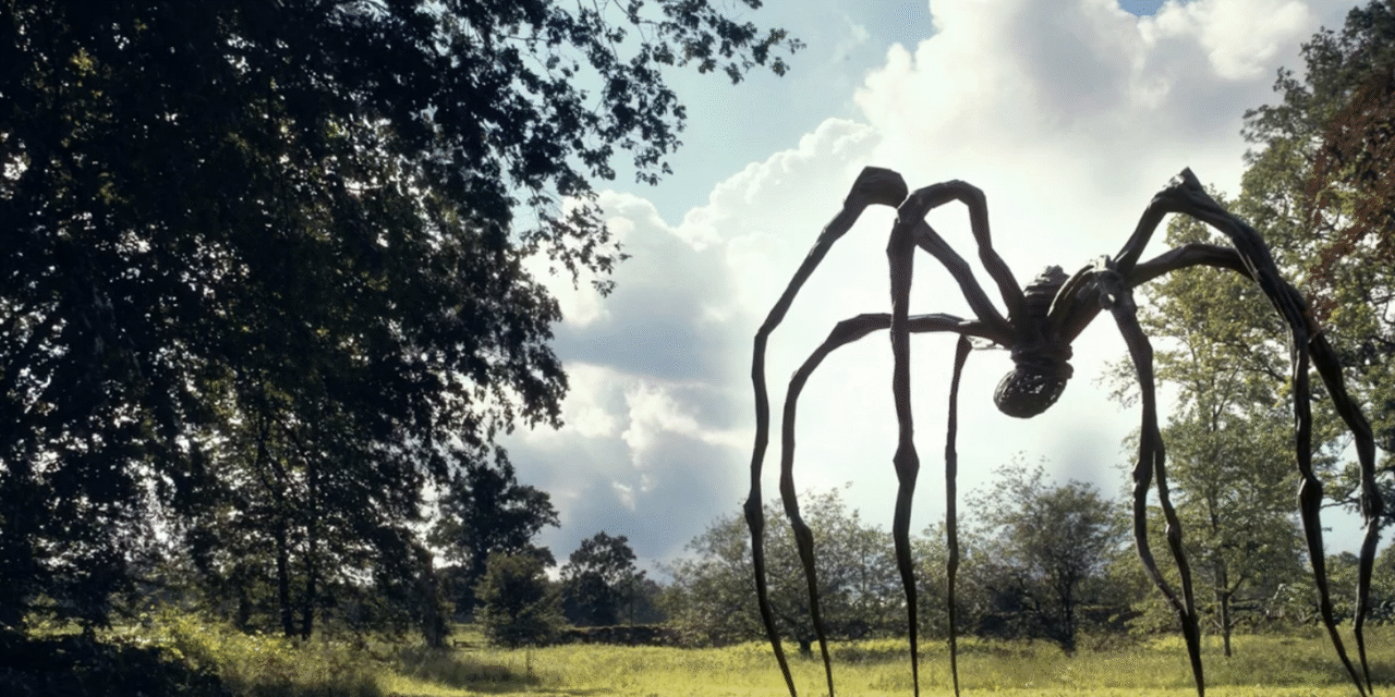 Μία γιγαντιαία αράχνη 10 μέτρων στον κήπο του ΚΠΙΣΝ – Τι συμβολίζει