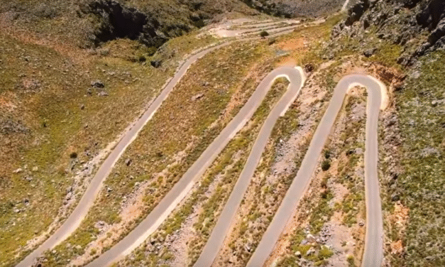 Αυτός είναι ο πιο επικίνδυνος δρόμος στην Ελλάδα – Δείτε που βρίσκεται (vid)
