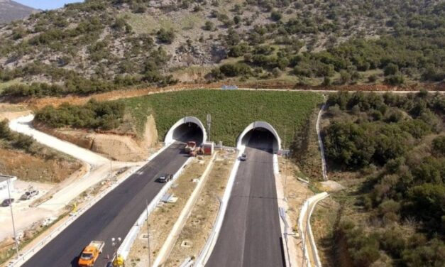 Αυτή είναι η μακρύτερη οδική σήραγγα στην Ελλάδα (video)