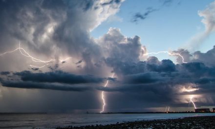 Καιρός: Βροχές και καταιγίδες σήμερα σε όλη τη χώρα