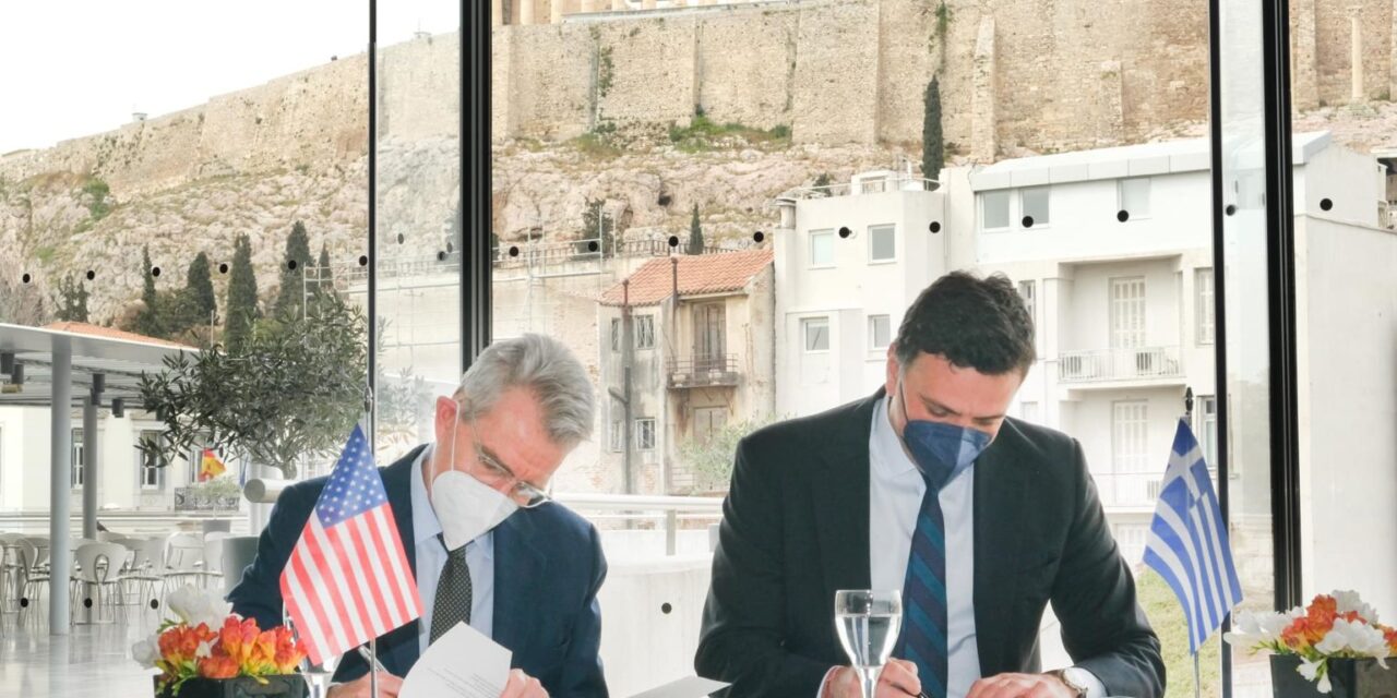 Κικίλιας: Περισσότερες από 460.000 διαθέσιμες αεροπορικές θέσεις από τις ΗΠΑ προς την Ελλάδα για το 2022