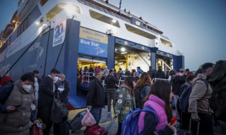 Πάσχα: Κορυφώνεται η έξοδος των εκδρομέων -Στο 100% η πληρότητα στα πρωινά δρομολόγια των πλοίων