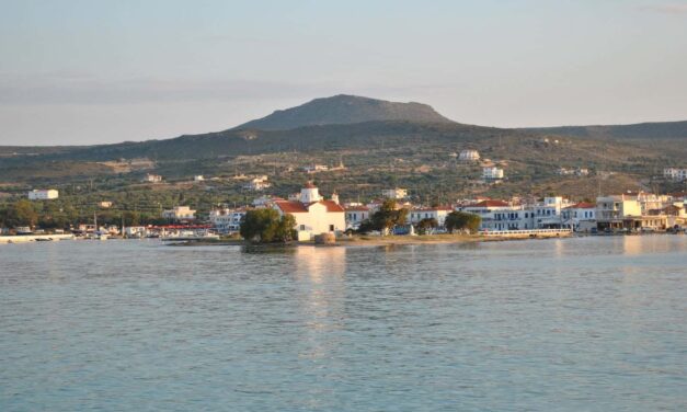 Αυτό το ελληνικό νησί γοητεύει τους Ιταλούς – Αγοράζουν εκεί ακίνητα