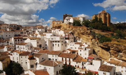 Σετενίλ ντε λας Μποντέγκας: Ένας από τους πιο παράξενους οικισμούς του κόσμου