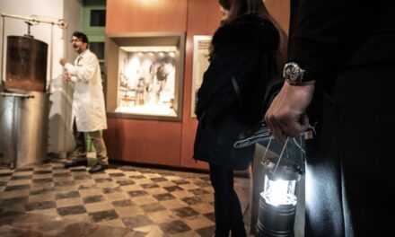 Ξενάγηση στο Μουσείο Φωταερίου στην Τεχνόπολη μέσα από μία πρωτότυπη θεατρική διαδρομή