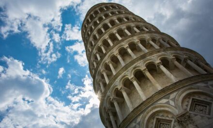 Μέχρι πότε θα γέρνει ο Πύργος της Πίζας;