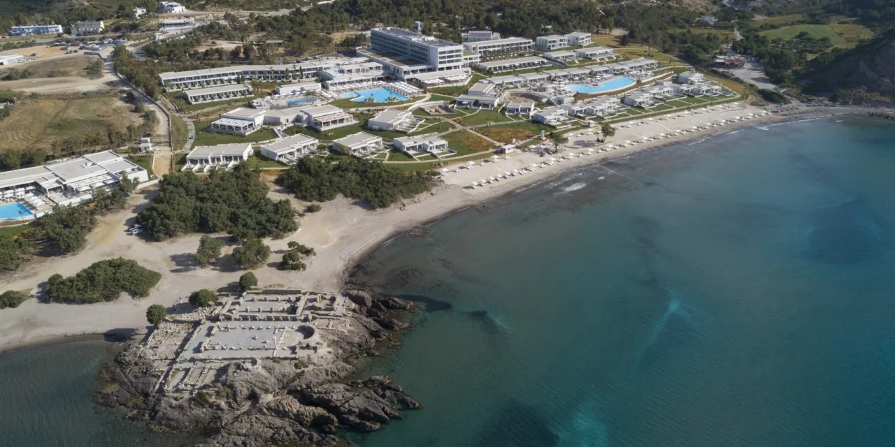 8 ελληνικά ξενοδοχεία στις λίστες του Tripadvisor με τα τοπ στον κόσμο για το 2022