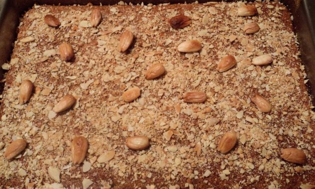 Kεφαλονίτικη αμυγδαλόπιτα… και φύγαμε για Επτάνησα – Δείτε τη συνταγή