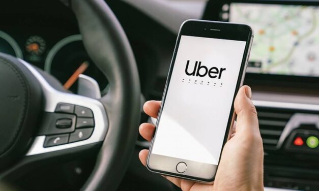 Η Uber τώρα και στη Σαντορίνη – Προοπτικές να επεκταθεί και σε άλλα ελληνικά νησιά