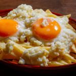 Στάκα με αυγά και φύγαμε… για Χανιά