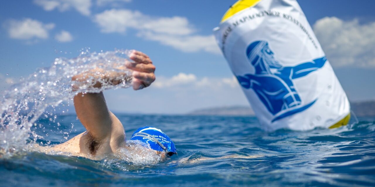 Αυθεντικός Μαραθώνιος Κολύμβησης: Κολυμβητές από 14 χώρες στήριξαν τη Βόρεια Εύβοια