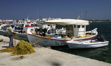 Διακοπές στην Αντίπαρο, στο νησάκι με την ελκυστική αύρα