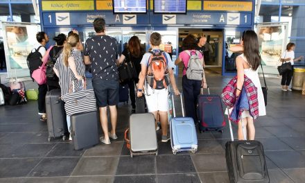 ΤUI: Επέκταση της σεζόν σε Ρόδο και Κρήτη μέχρι τα μέσα Νοεμβρίου