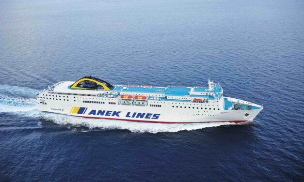 Η Αttica Group συγχωνεύεται και απορροφά την ΑΝΕΚ