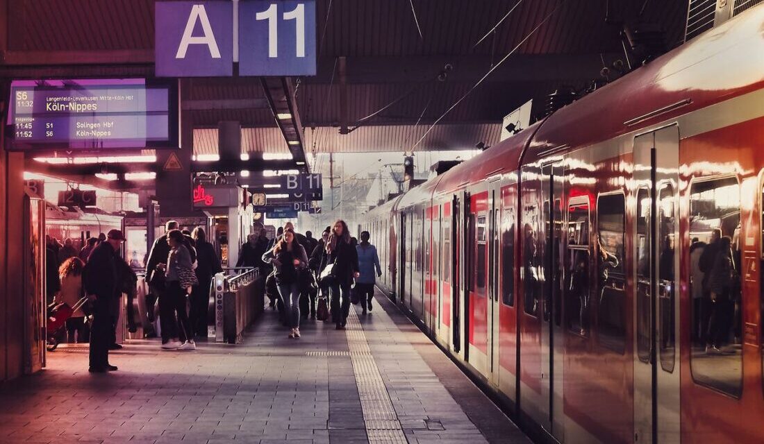 DiscoverEU: Άλλα 35.000 δωρεάν ταξιδιωτικά πάσα για νέους και νέες που θέλουν να ανακαλύψουν την Ευρώπη