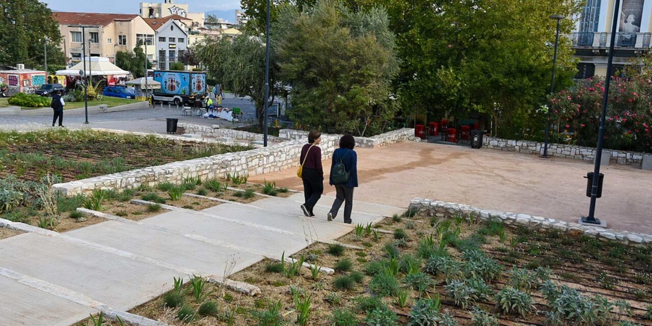 Ανακατασκευάστηκε η πλατεία Θησείου στην αρχαιολογική “καρδιά” της πόλης