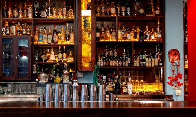 «The World’s 50 Best Bars»: Τρία ελληνικά μπαρ στα 50 καλύτερα του κόσμου
