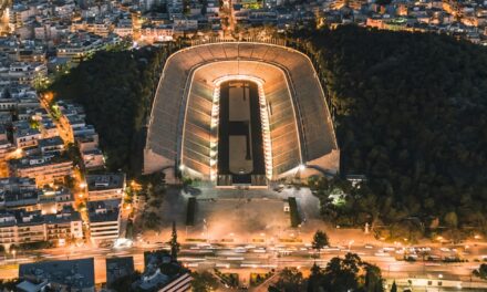 Δήμος Αθηναίων: Δύο βραβεία για την Αθήνα στα «Όσκαρ» του Τουρισμού