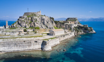 Υπ. Πολιτισμού: Στόχος να αναβαθμιστεί η Παλιά Πόλη της Κέρκυρας και τα φρούριά της