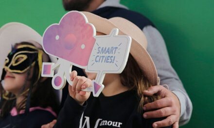 MYTILINEOS Smart Cities: Η πρώτη έξυπνη πόλη της Ελλάδας στα Άσπρα Σπίτια Παραλίας Διστόμου