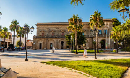 Αυτή η γραφική ιταλική πόλη πληρώνει 30.000 δολάρια για να μετακομίσει κάποιος εκεί