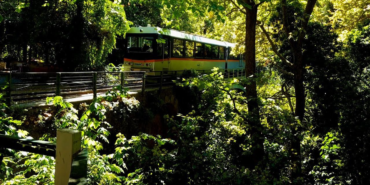 Περπατώντας στο μονοπάτι του Οδοντωτού και στην πανέμορφη Ζαχλωρού (vid)