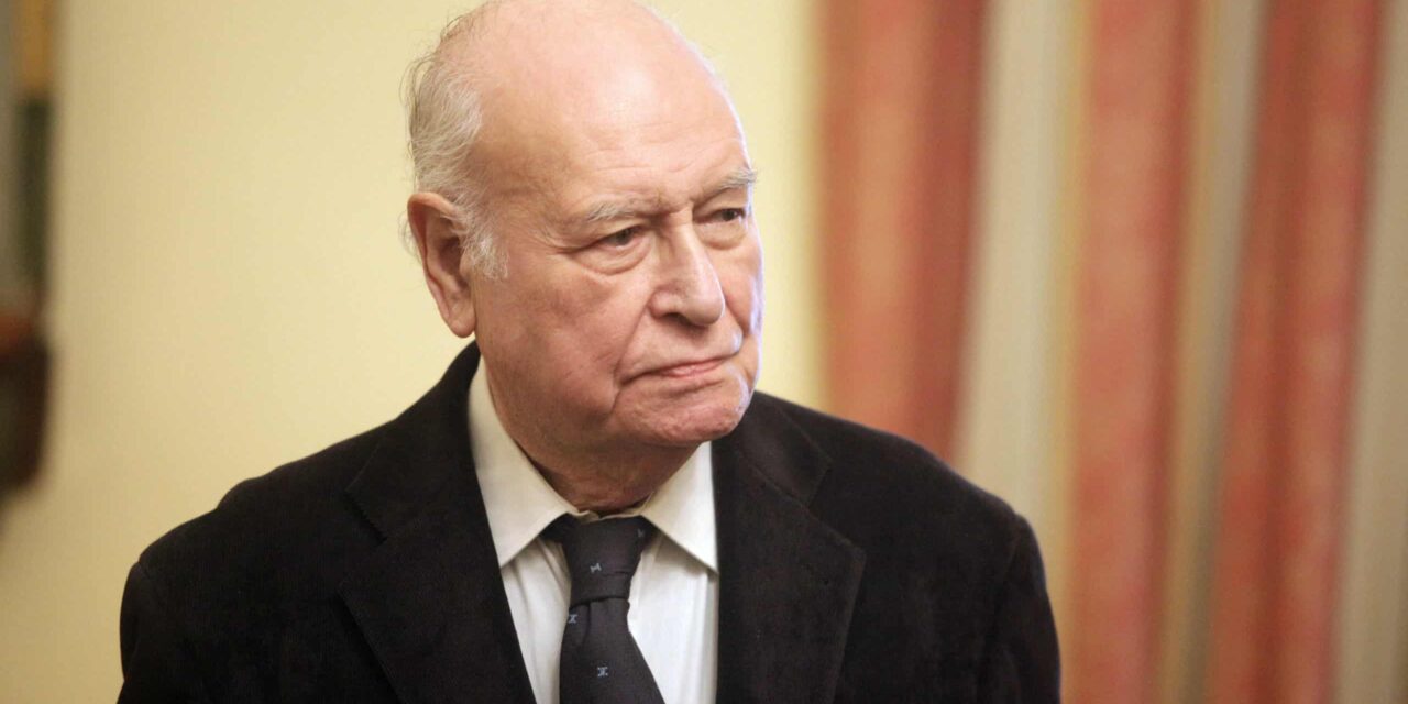 Πέθανε ο Γιάννης Διακογιάννης