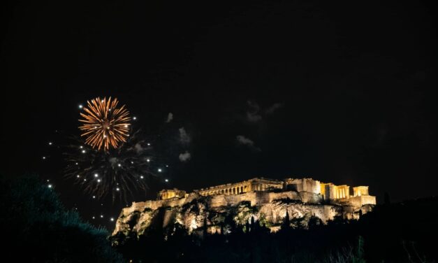 Χριστούγεννα στην Αθήνα: 14+1 εορταστικές εκδηλώσεις για όλη την οικογένεια