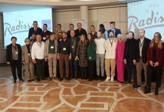 Η Ελλάδα παραμένει πρώτη στις προτιμήσεις των Πολωνών τουριστών