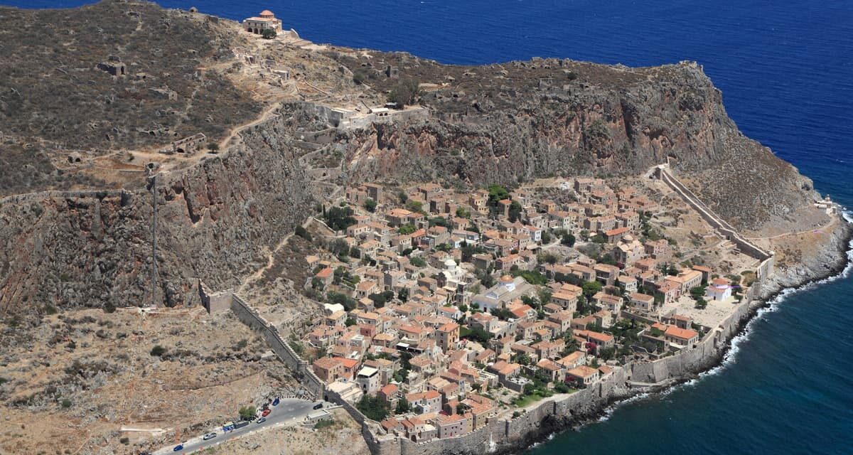 Τελεφερίκ στο Κάστρο της Μονεμβασιάς