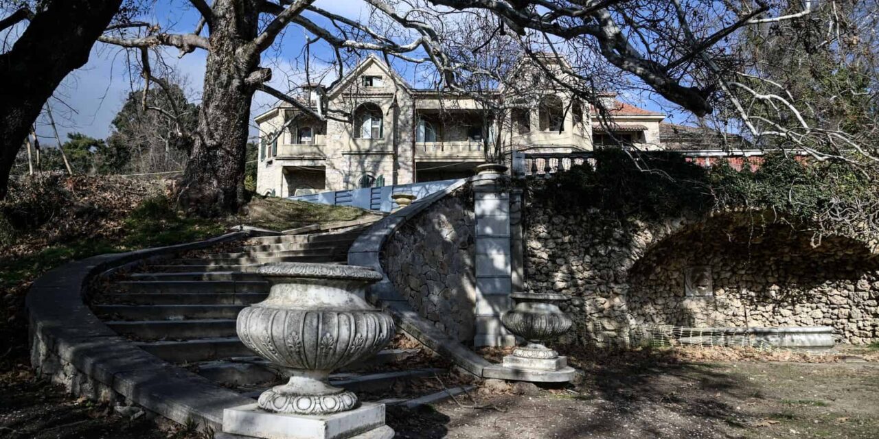 Μεταμορφώνεται το πρώην ανάκτορο στο Τατόι – Συνεργασία ΥΠΠΟ με το Ίδρυμα του βασιλιά Καρόλου