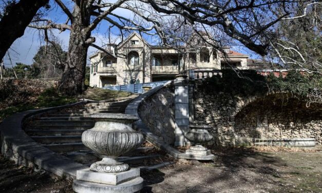 Μεταμορφώνεται το πρώην ανάκτορο στο Τατόι – Συνεργασία ΥΠΠΟ με το Ίδρυμα του βασιλιά Καρόλου