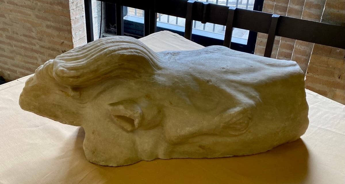 Επιστρέφουν, στην Ελλάδα από το Βατικανό, τα τρία θραύσματα του γλυπτού διακόσμου του Παρθενώνα